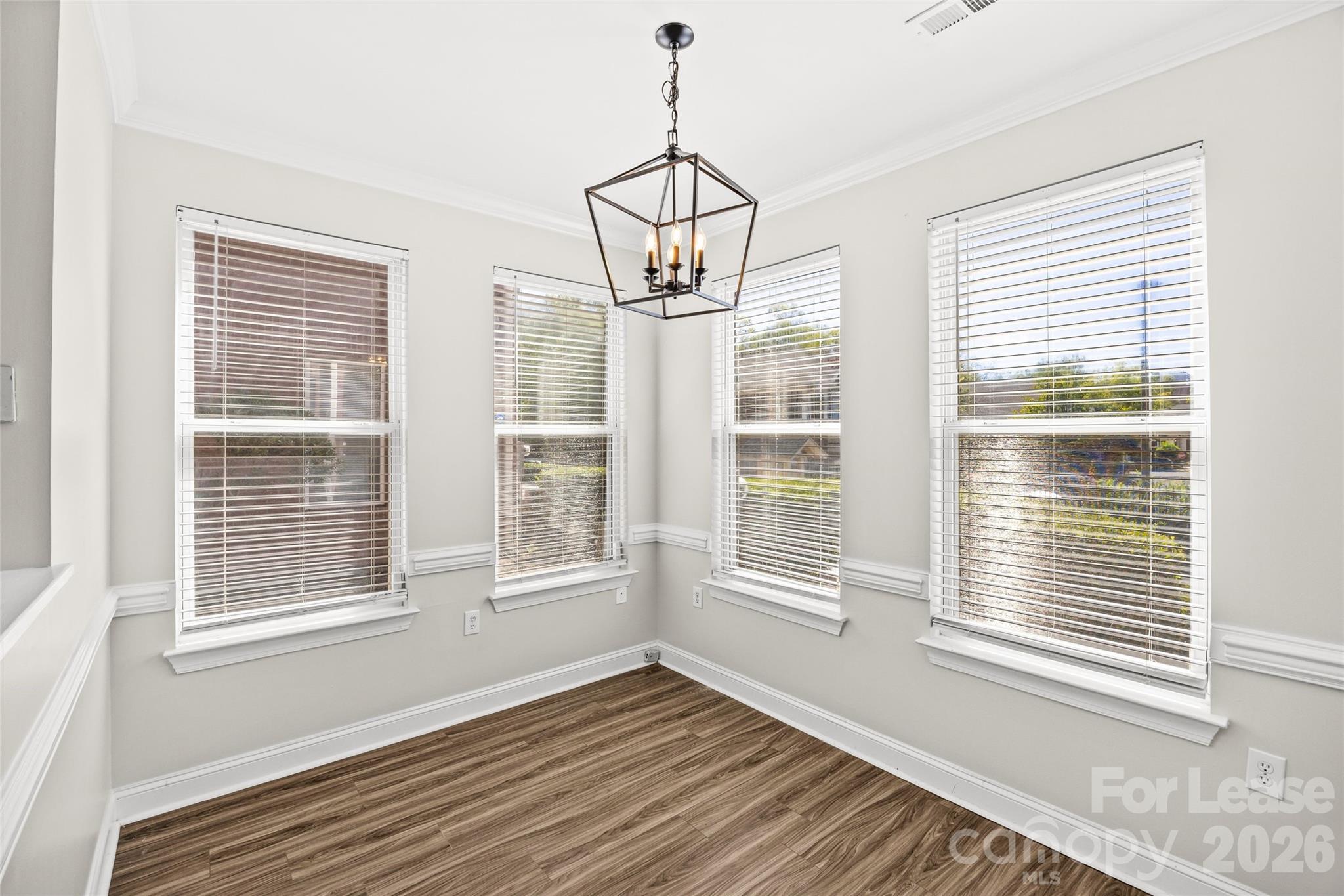 Dining Area - 518 E 9th Street, Charlotte