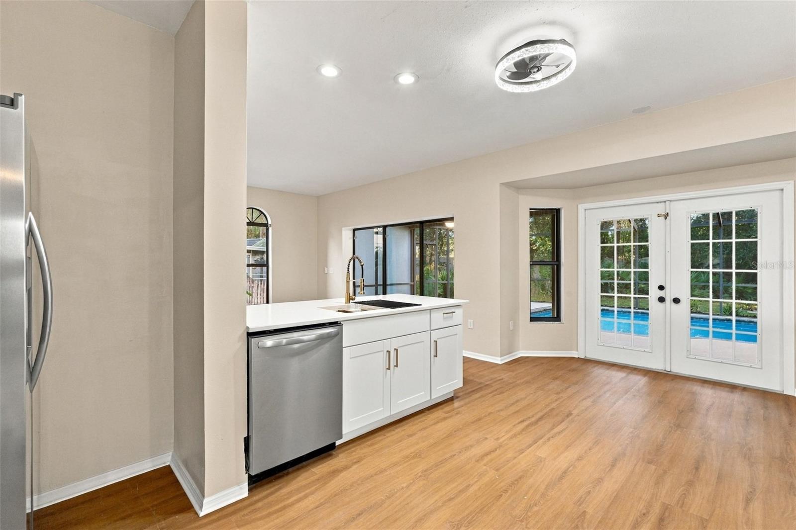 Single Family Residence at 6173 NICOLE CT, SARASOTA, photo 10 of 52
