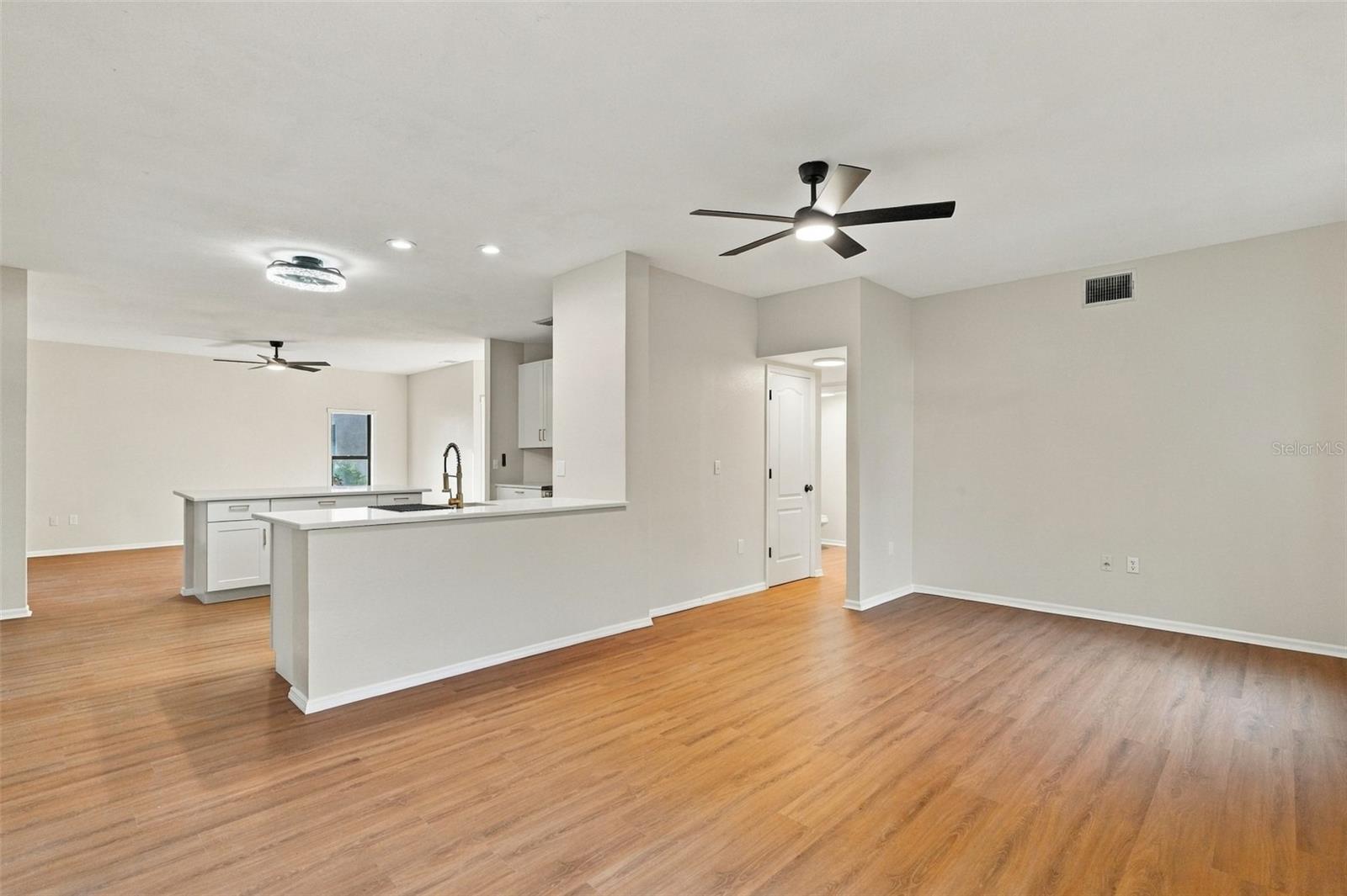 Single Family Residence at 6173 NICOLE CT, SARASOTA, photo 15 of 52