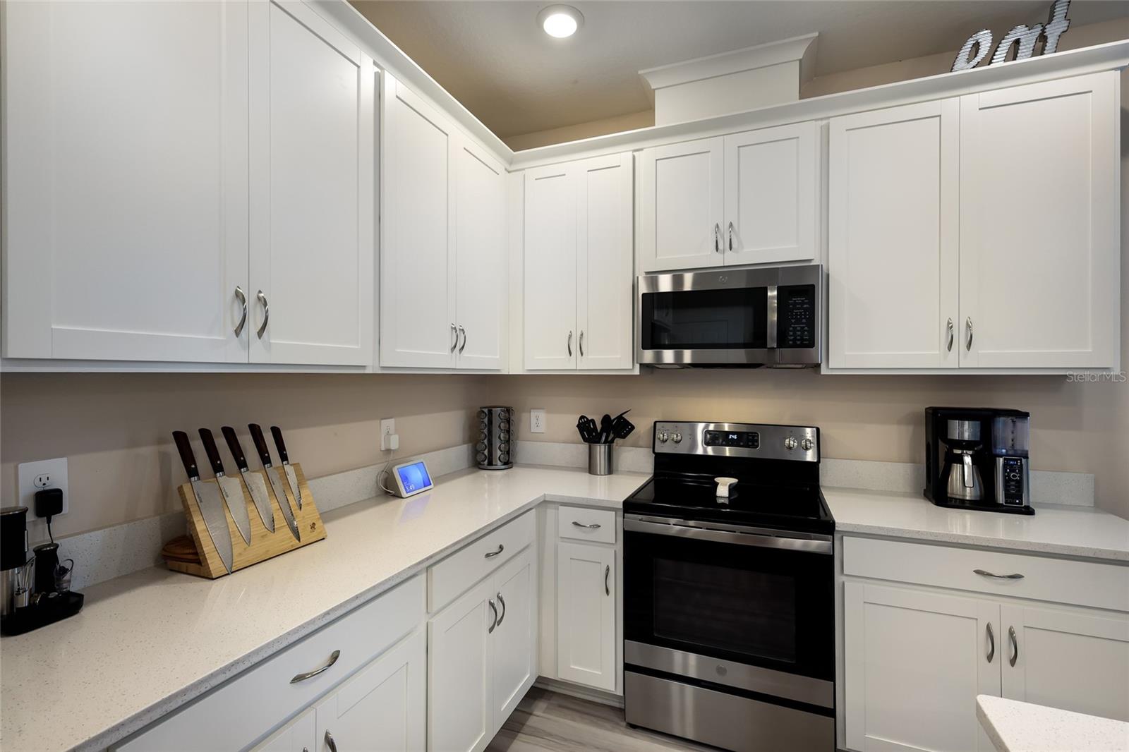 Townhouse at 1783 SPREADER LN, SARASOTA, photo 11 of 72