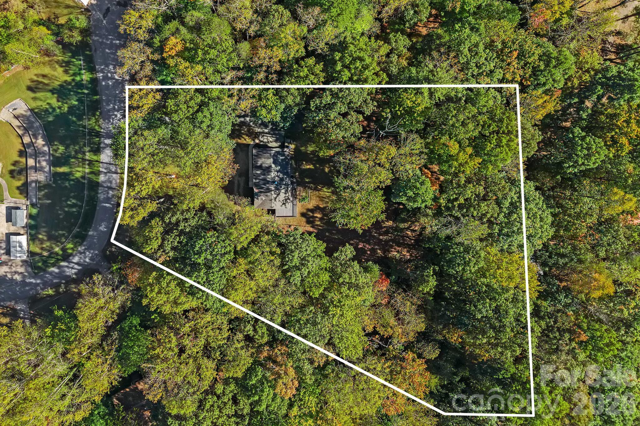Approximate lot lines - 90 Melton Road, Candler