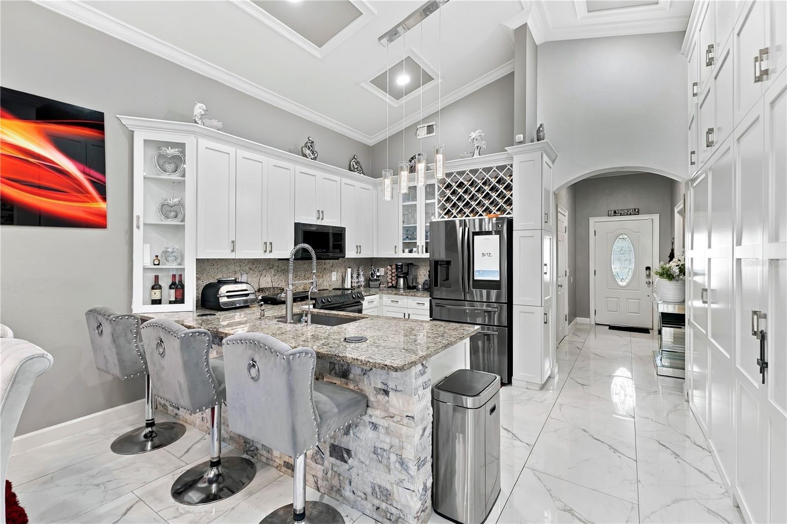 Single Family Residence at 4819 CUMBRIAN LAKES DR, KISSIMMEE, photo 2 of 23