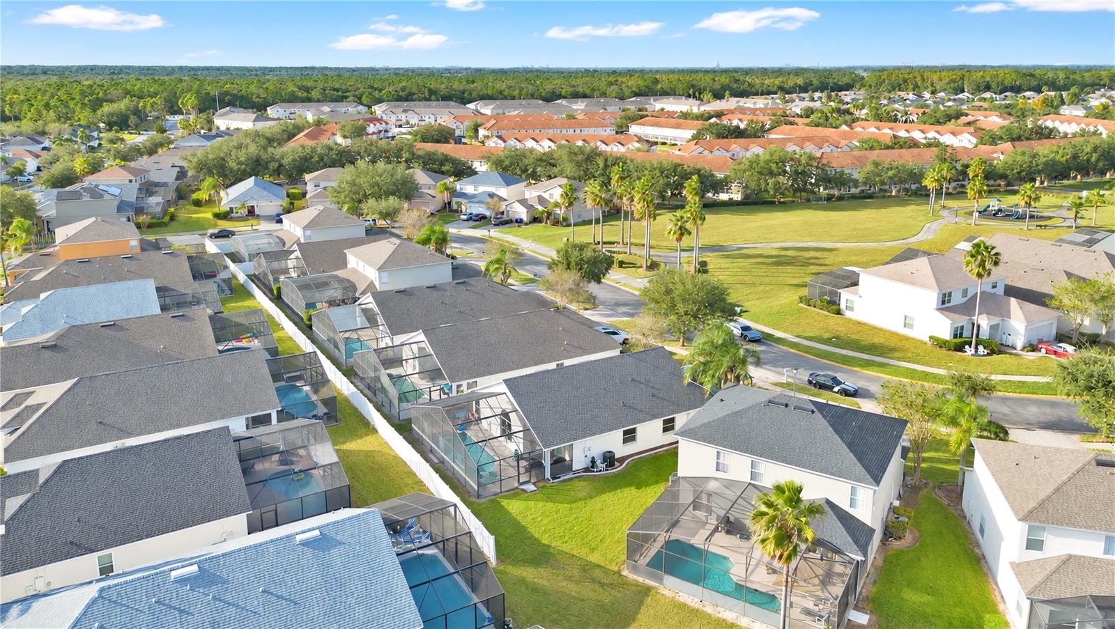 Single Family Residence at 4819 CUMBRIAN LAKES DR, KISSIMMEE, photo 19 of 23