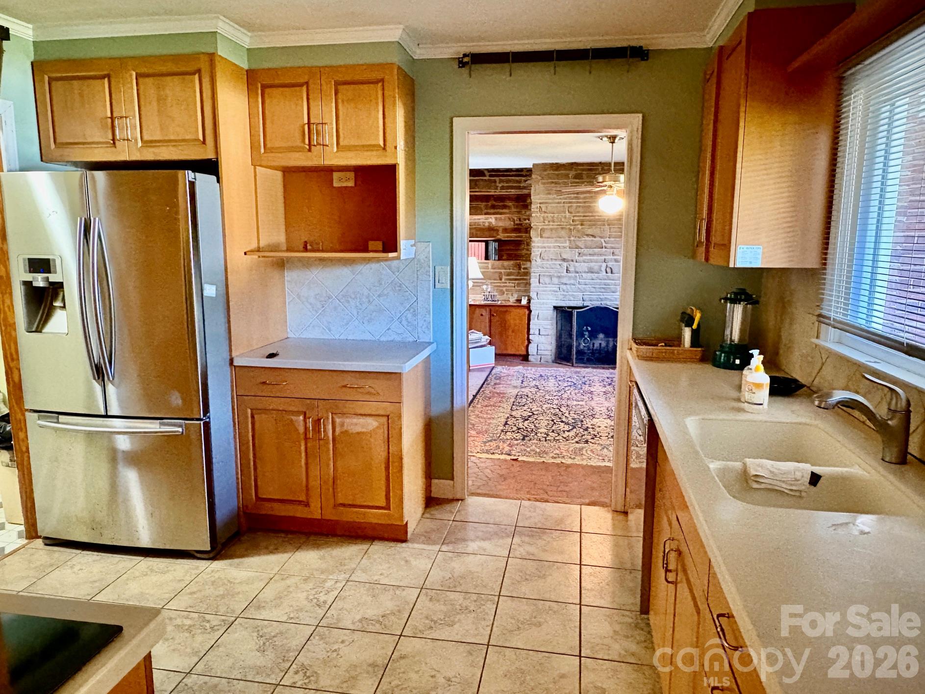 Single Family Residence at 2565 Pinewood Road, Gastonia, photo 9 of 20