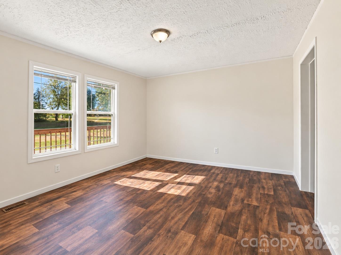 Single Family Residence at 106 Belinda Loop, Statesville, photo 13 of 29
