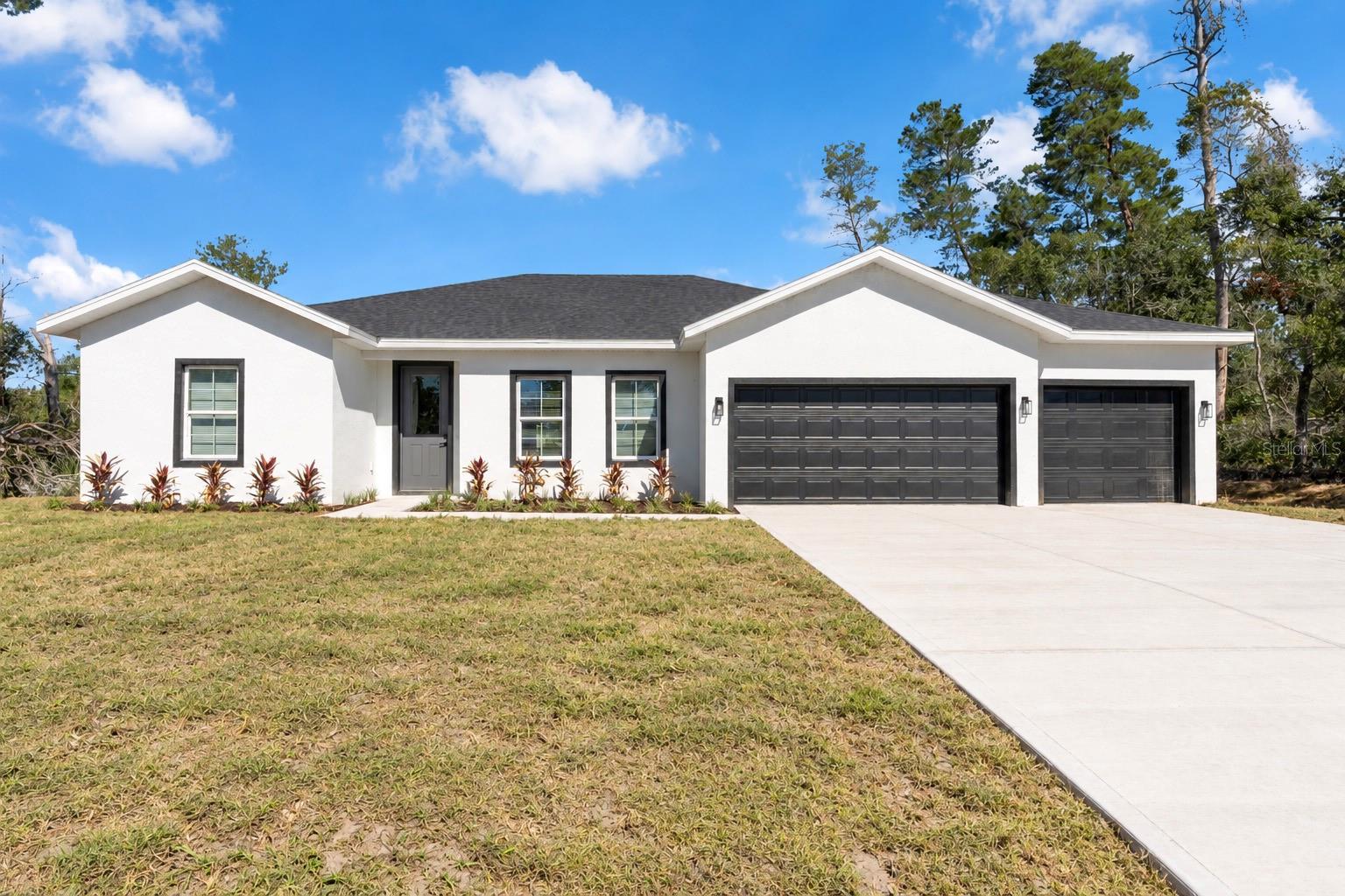 Single Family Residence at 2691 SW 151ST PL, OCALA, photo 2 of 43