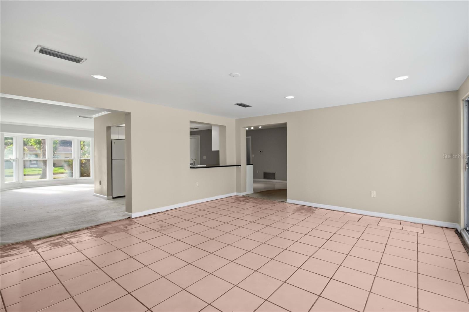 Single Family Residence at 139 ADAIR AVE, SARASOTA, photo 12 of 34