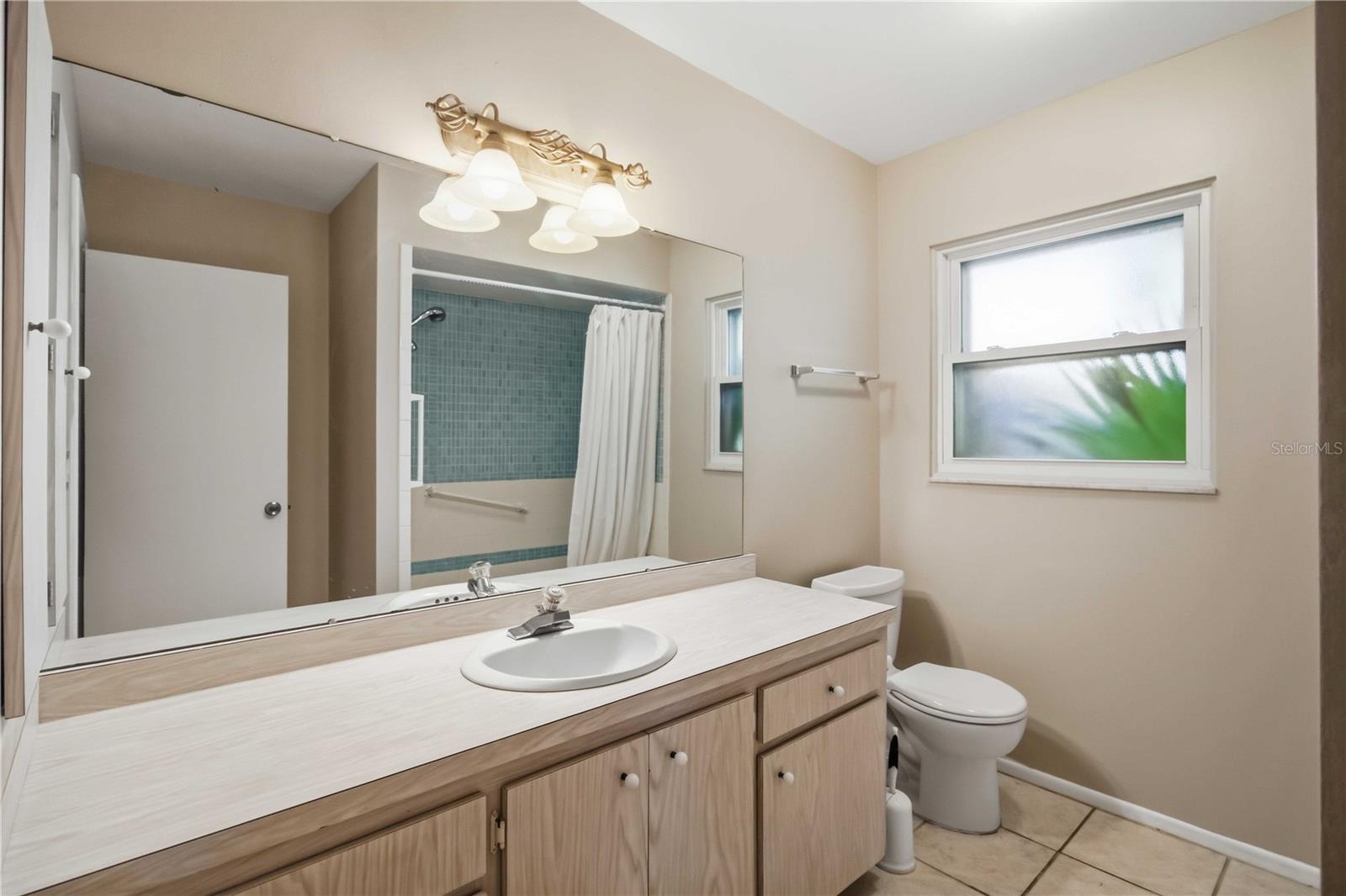 Single Family Residence at 139 ADAIR AVE, SARASOTA, photo 16 of 34