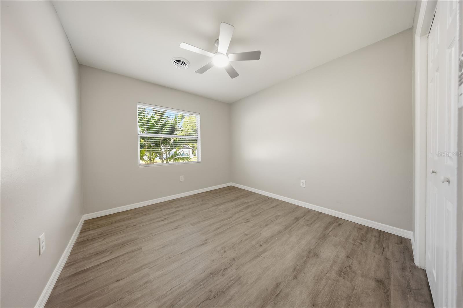 Single Family Residence at 1727 N POWERS DR, ORLANDO, photo 24 of 45