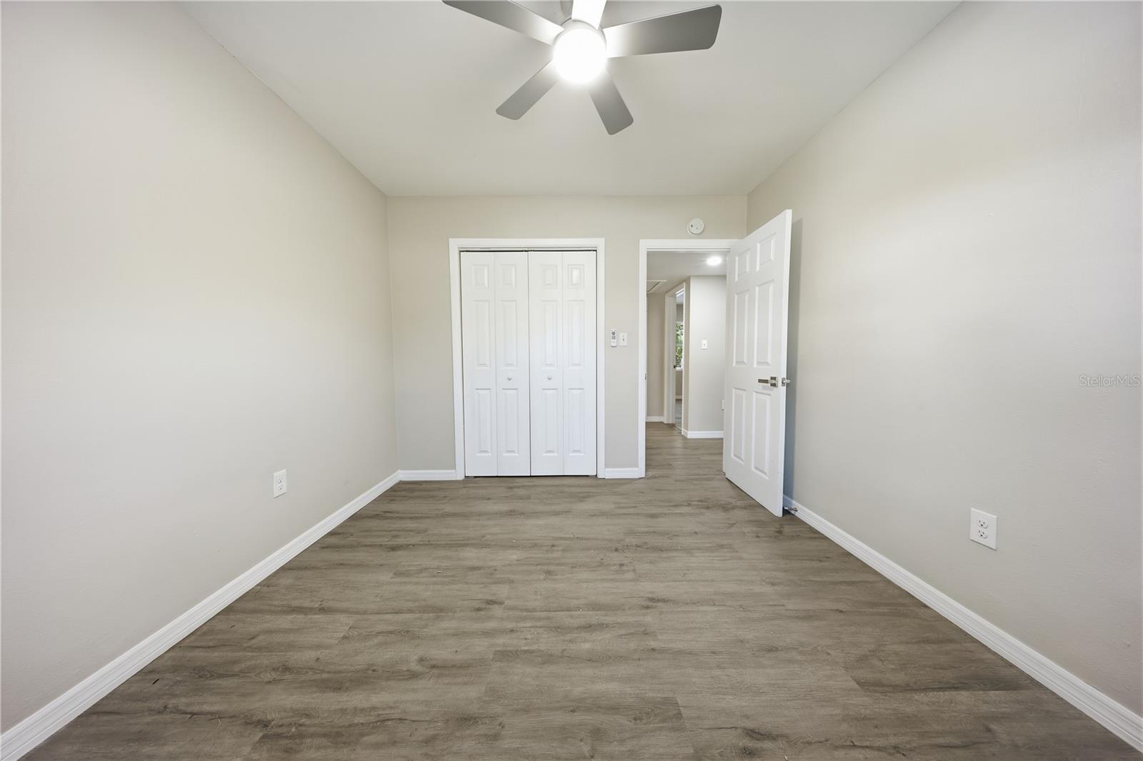 Single Family Residence at 1727 N POWERS DR, ORLANDO, photo 25 of 45