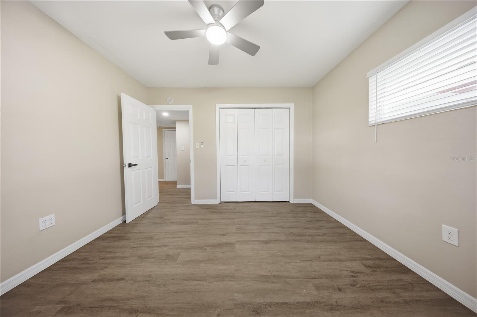 Single Family Residence at 1727 N POWERS DR, ORLANDO, photo 27 of 45