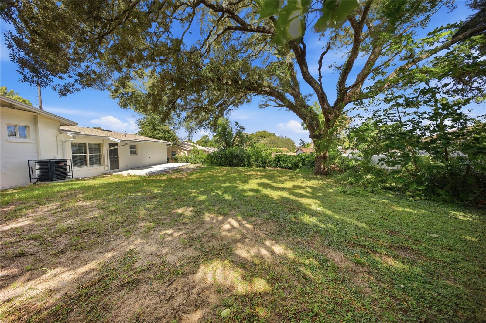 Single Family Residence at 1727 N POWERS DR, ORLANDO, photo 37 of 45