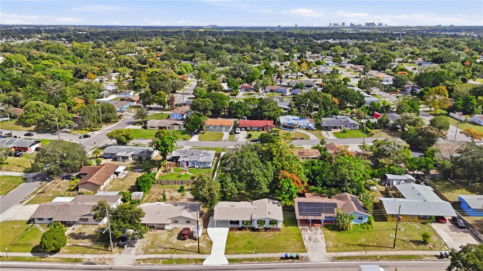Single Family Residence at 1727 N POWERS DR, ORLANDO, photo 43 of 45