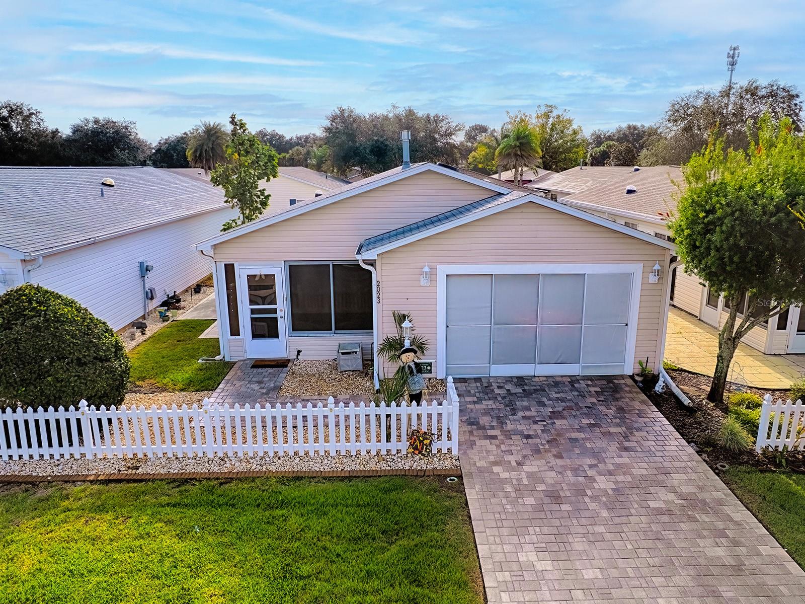 2023 JOHNSON CT