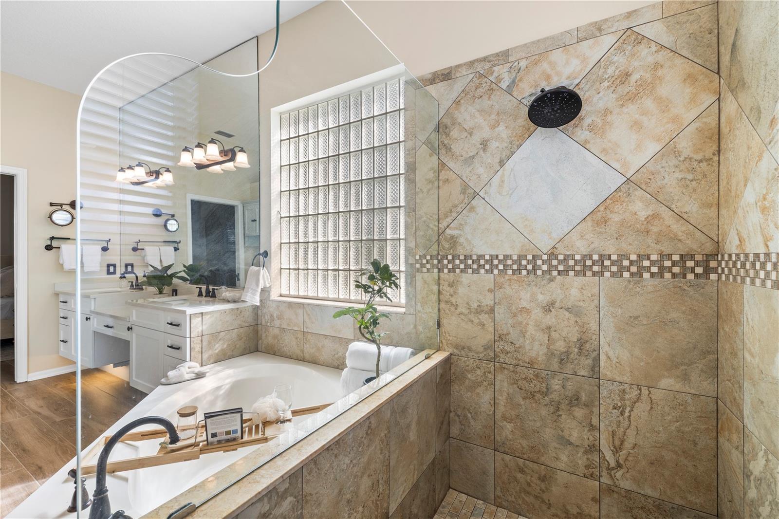 Single Family Residence at 199 AMERICAS CUP BLVD, BRADENTON, photo 31 of 60