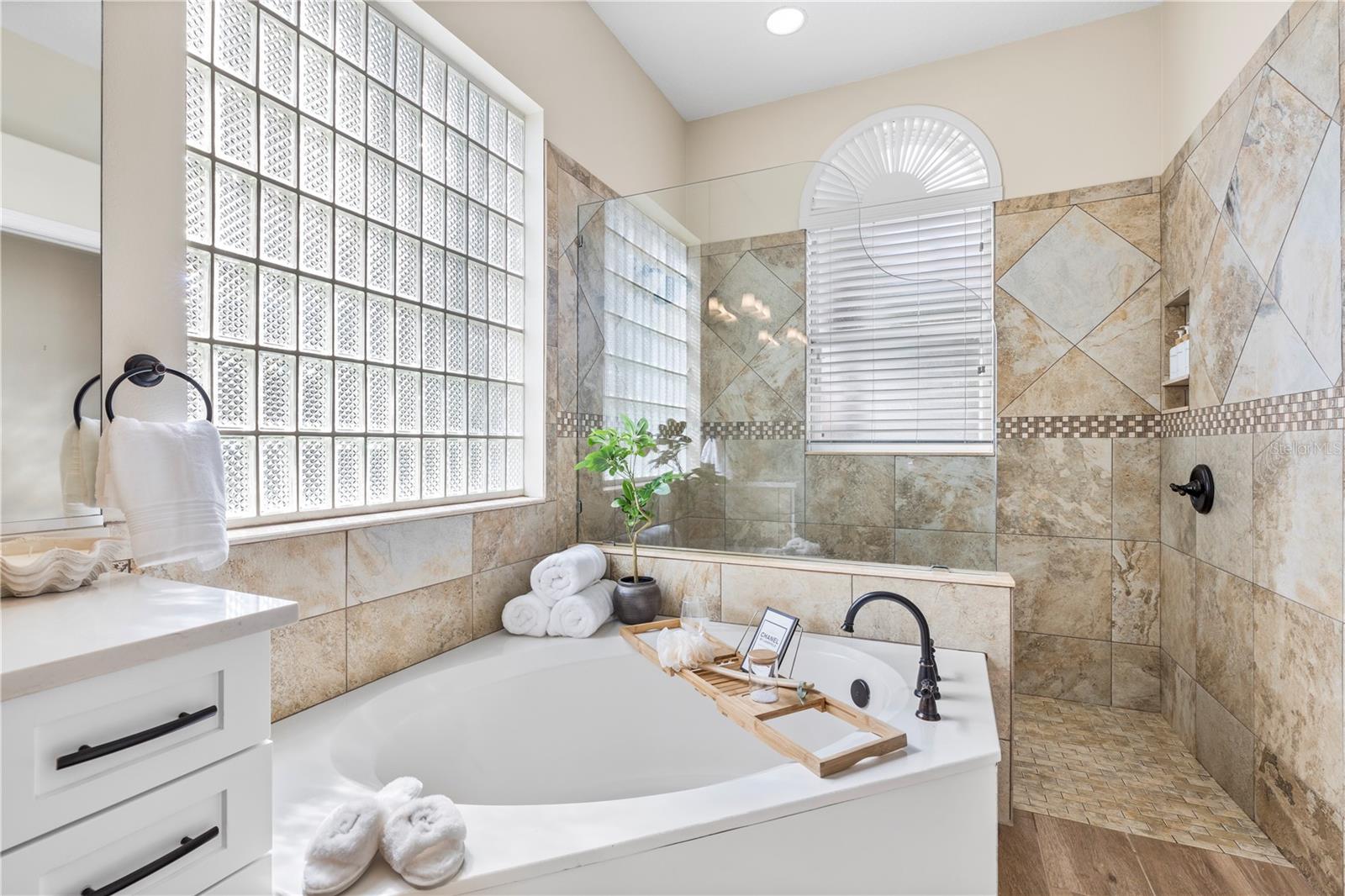 Single Family Residence at 199 AMERICAS CUP BLVD, BRADENTON, photo 30 of 60