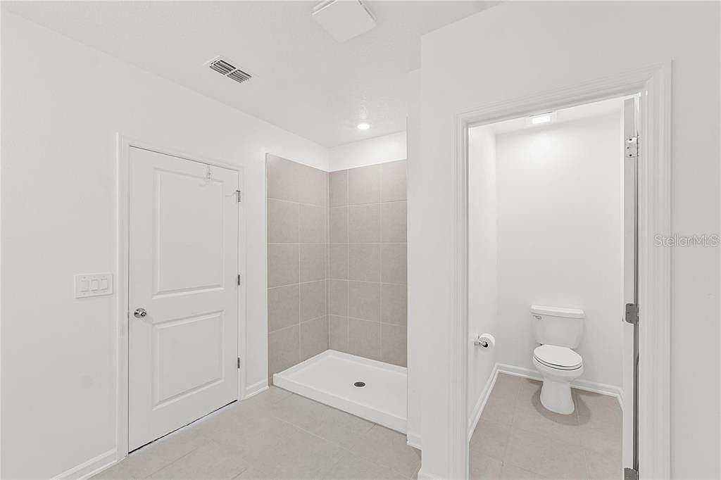 Single Family Residence at 4753 GOLDEN KNIGHT BLVD, KISSIMMEE, photo 17 of 35