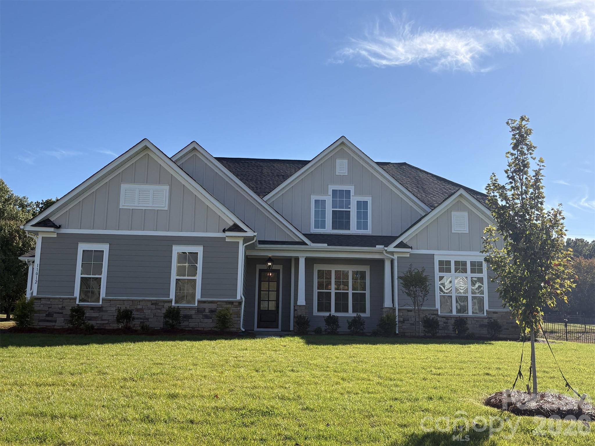 Single Family Residence at 11012 Tyler Brook Lane, Mint Hill, photo 2 of 60