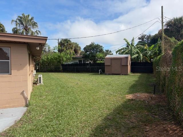 Single Family Residence at 801 E AIRPORT BLVD, SANFORD, photo 18 of 19