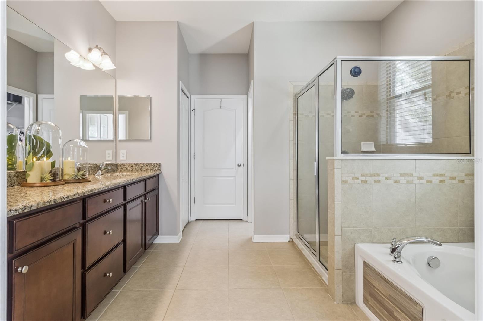 Single Family Residence at 1850 ALTAVISTA CIR, LAKELAND, photo 18 of 59