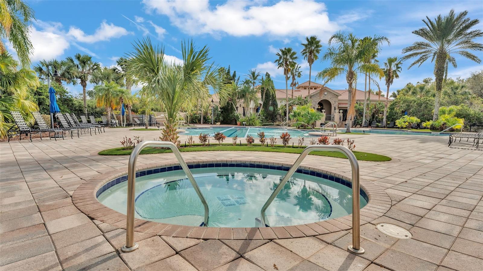 Spa - 1850 ALTAVISTA CIR, LAKELAND