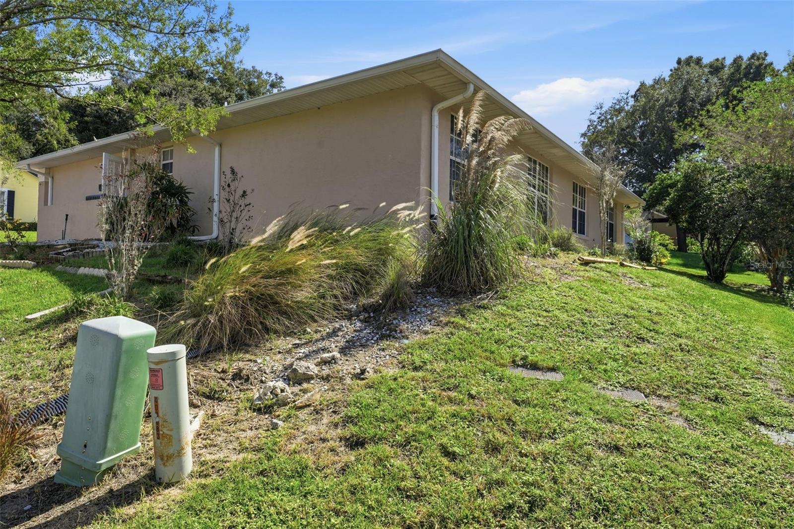 Single Family Residence at 600 HURON PL, MOUNT DORA, photo 30 of 48