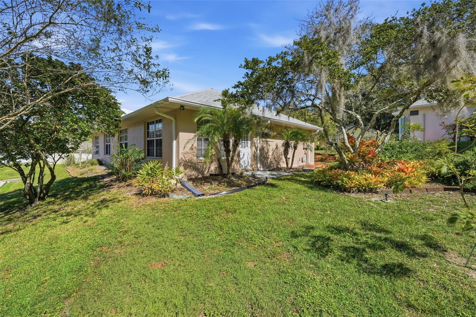Single Family Residence at 600 HURON PL, MOUNT DORA, photo 31 of 48