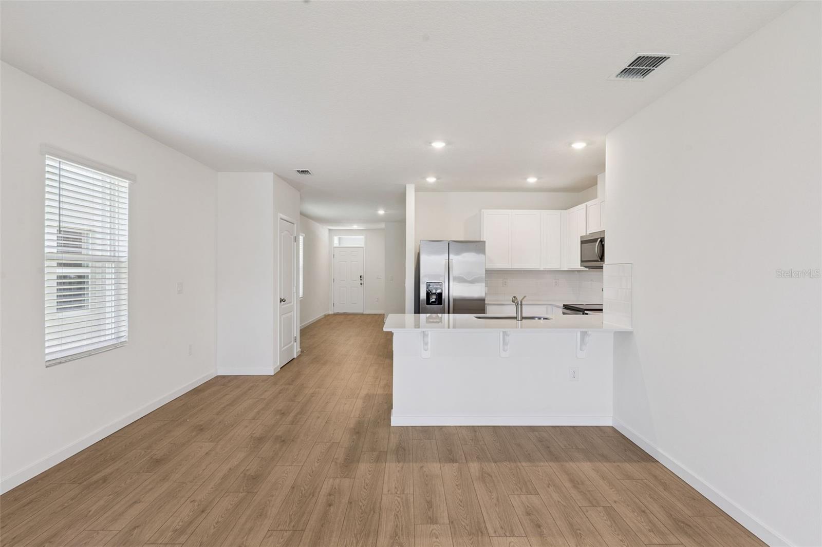 Single Family Residence at 1376 SCARLETT SAGE LN, SANFORD, photo 10 of 39