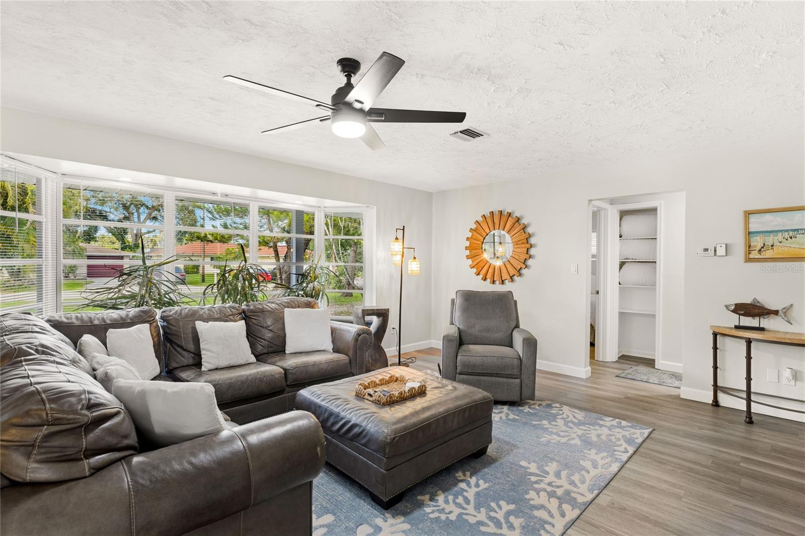 Single Family Residence at 4230 BAIRD ST, SARASOTA, photo 9 of 43