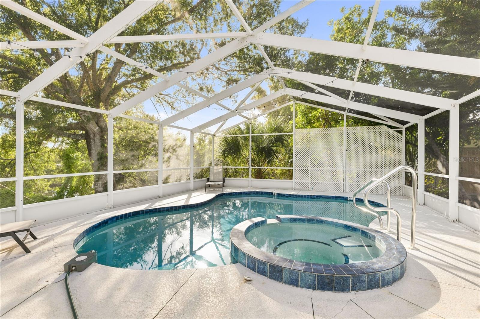 Single Family Residence at 4230 BAIRD ST, SARASOTA, photo 32 of 43