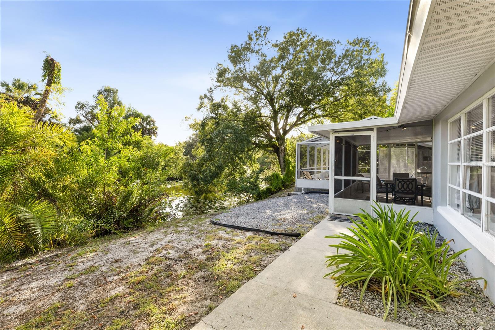 Single Family Residence at 4230 BAIRD ST, SARASOTA, photo 37 of 43