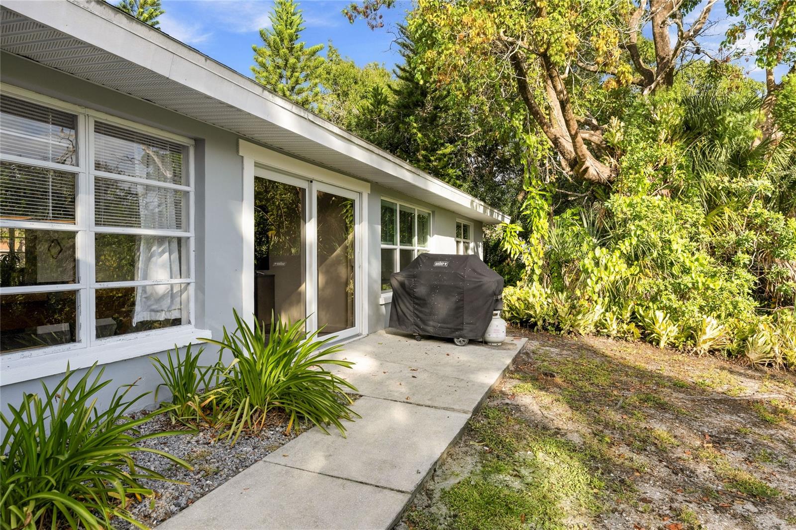 Single Family Residence at 4230 BAIRD ST, SARASOTA, photo 38 of 43