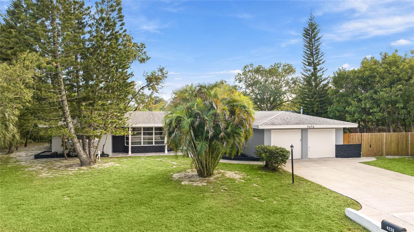 Single Family Residence at 4230 BAIRD ST, SARASOTA, photo 42 of 43