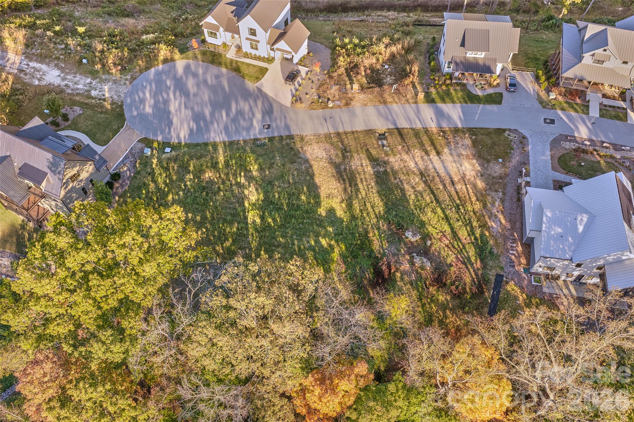 Lot 18 on Westridge Farm Rd in Olivette is located on a quiet cul-de-sac of beautiful homes - 238 Westridge Farm Road, Asheville