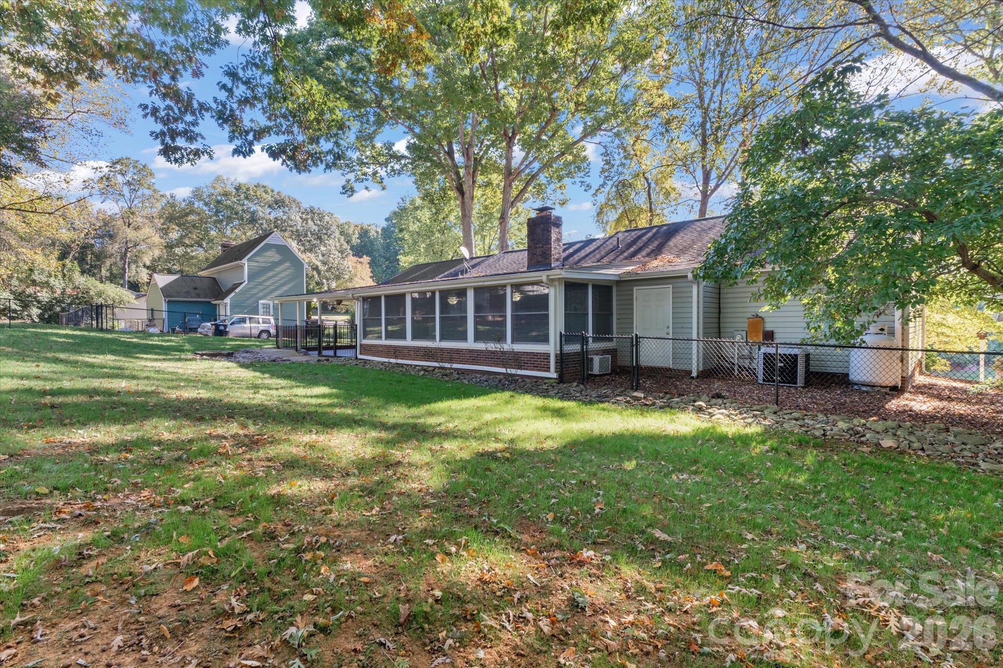 Single Family Residence at 520 S Forest Lane, Belmont, photo 32 of 33