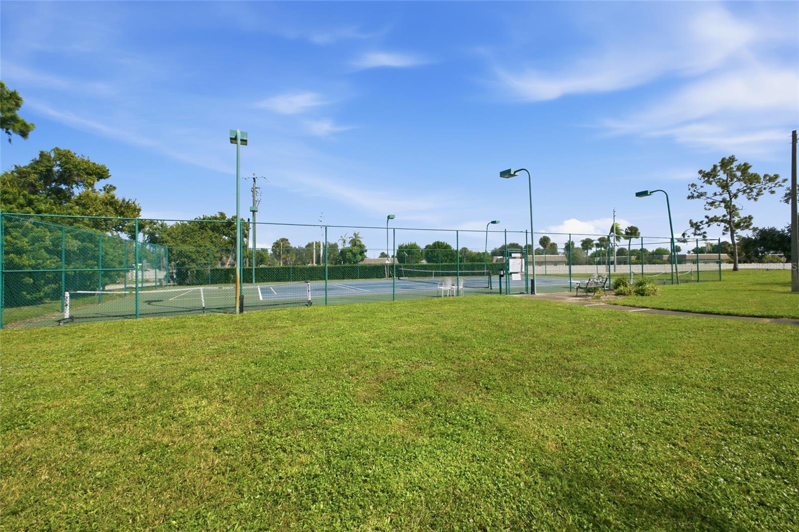 Condominium at 3740 PINEBROOK CIR #104, BRADENTON, photo 39 of 40