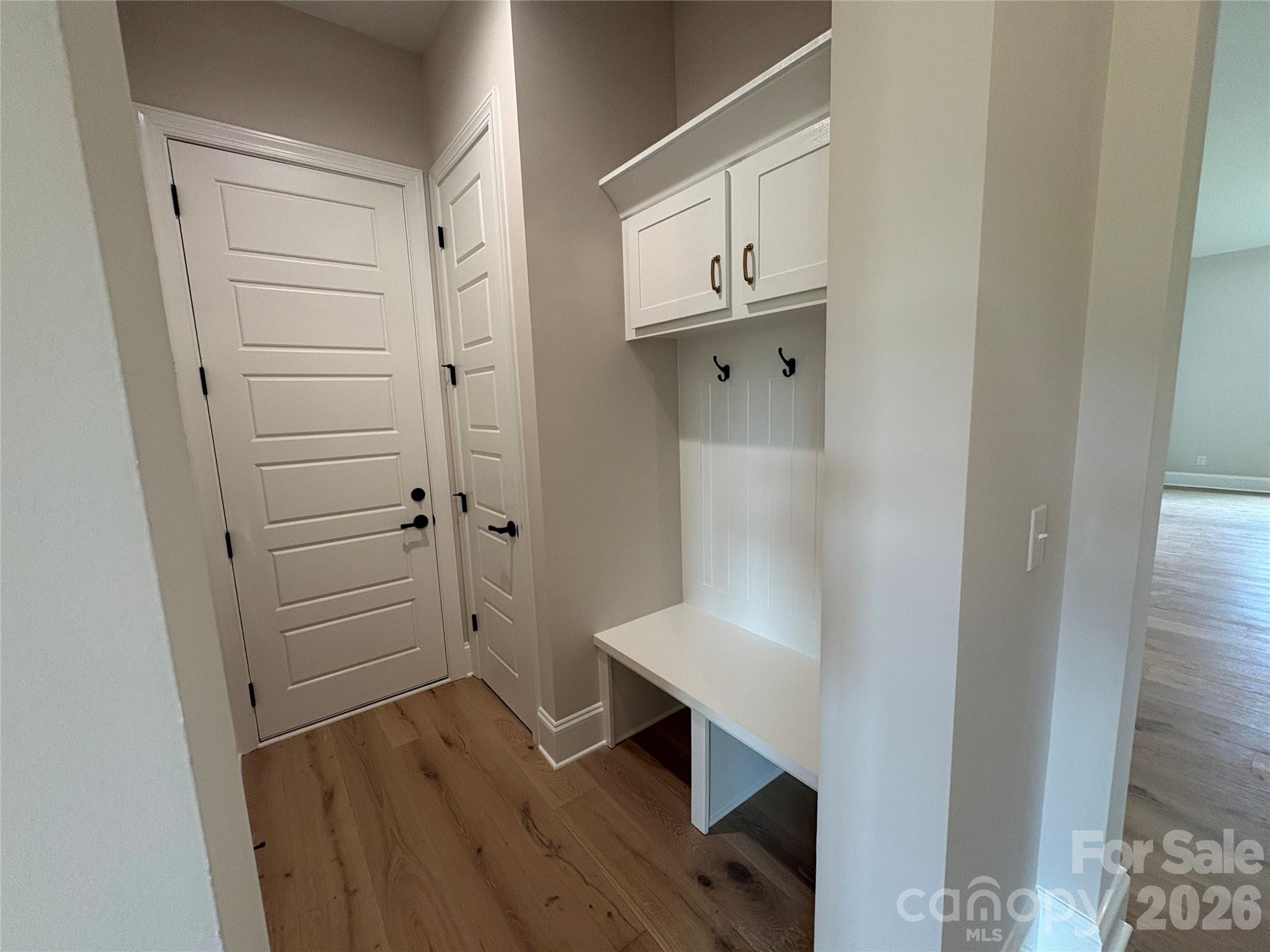 Mud Room - 11012 Tyler Brook Lane, Mint Hill