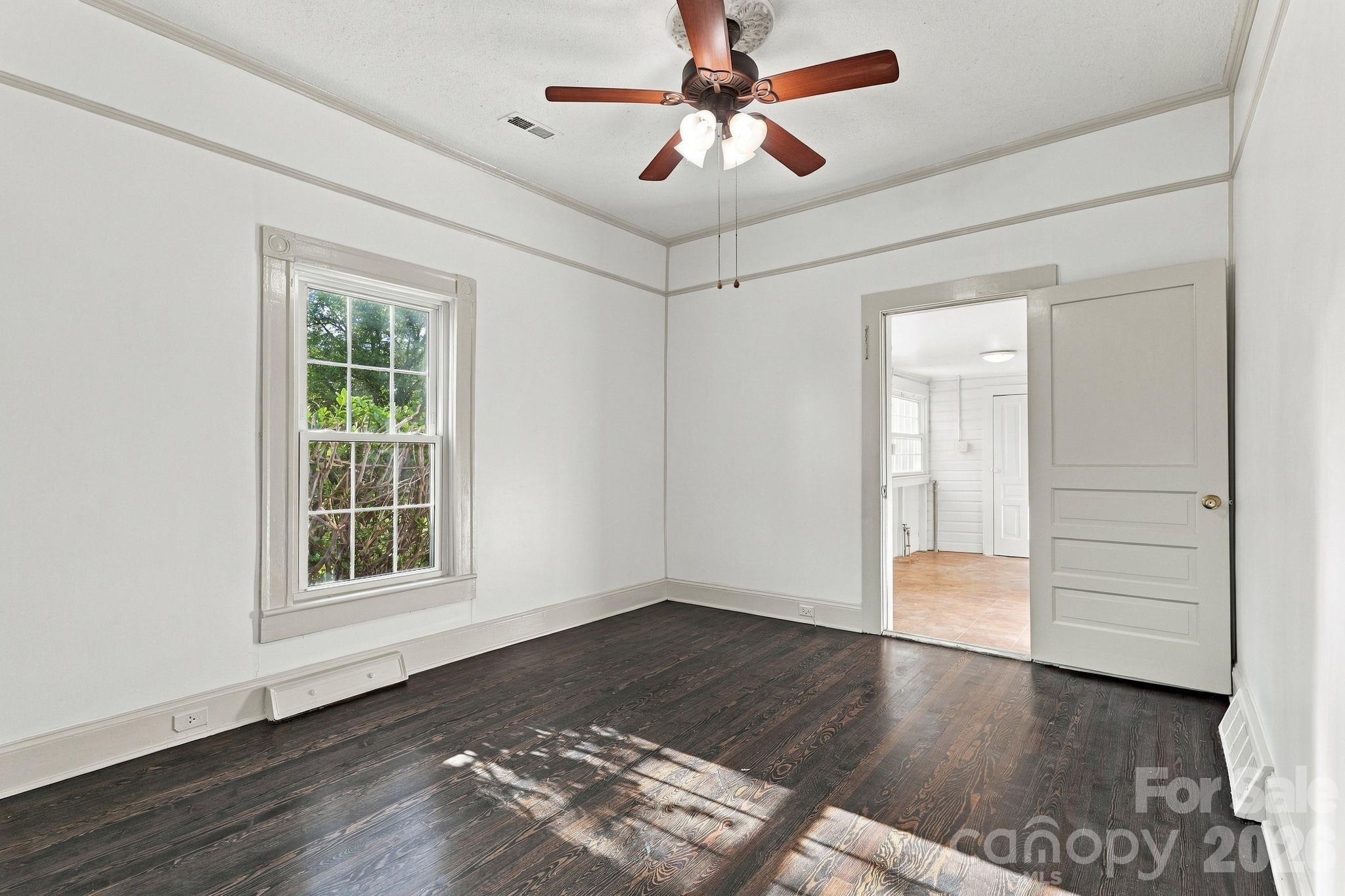 Single Family Residence at 325 Main Street, Rockwell, photo 7 of 12