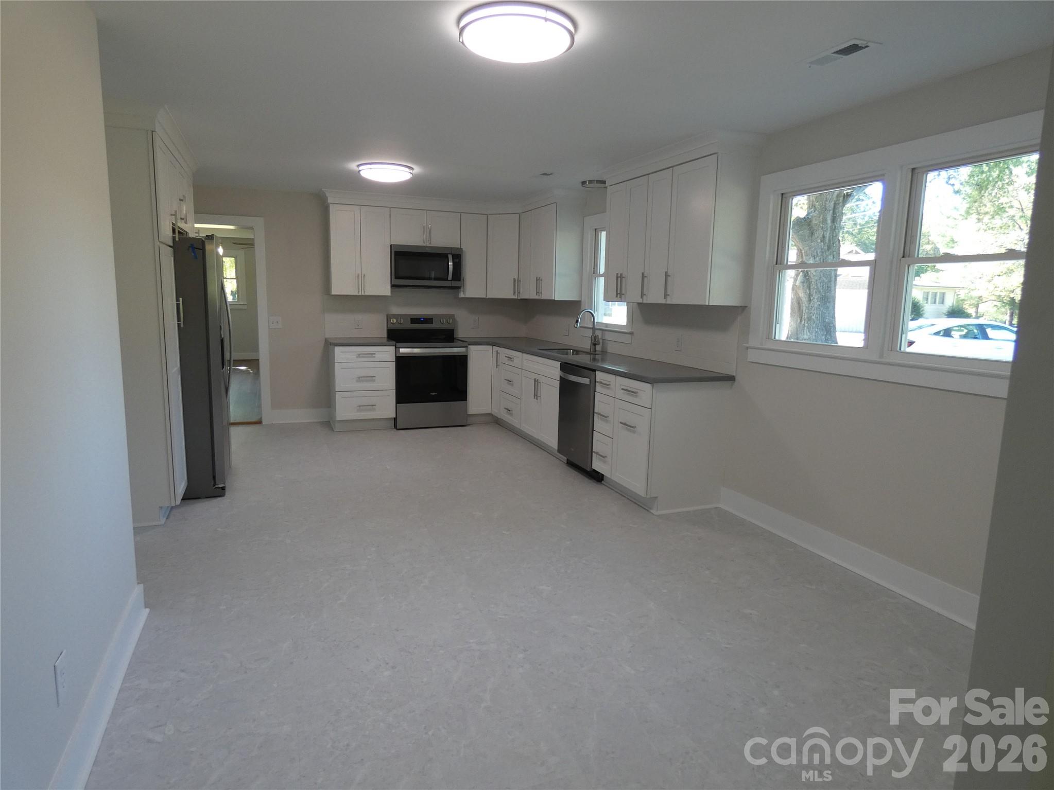 Kitchen - 201 D Street, Statesville