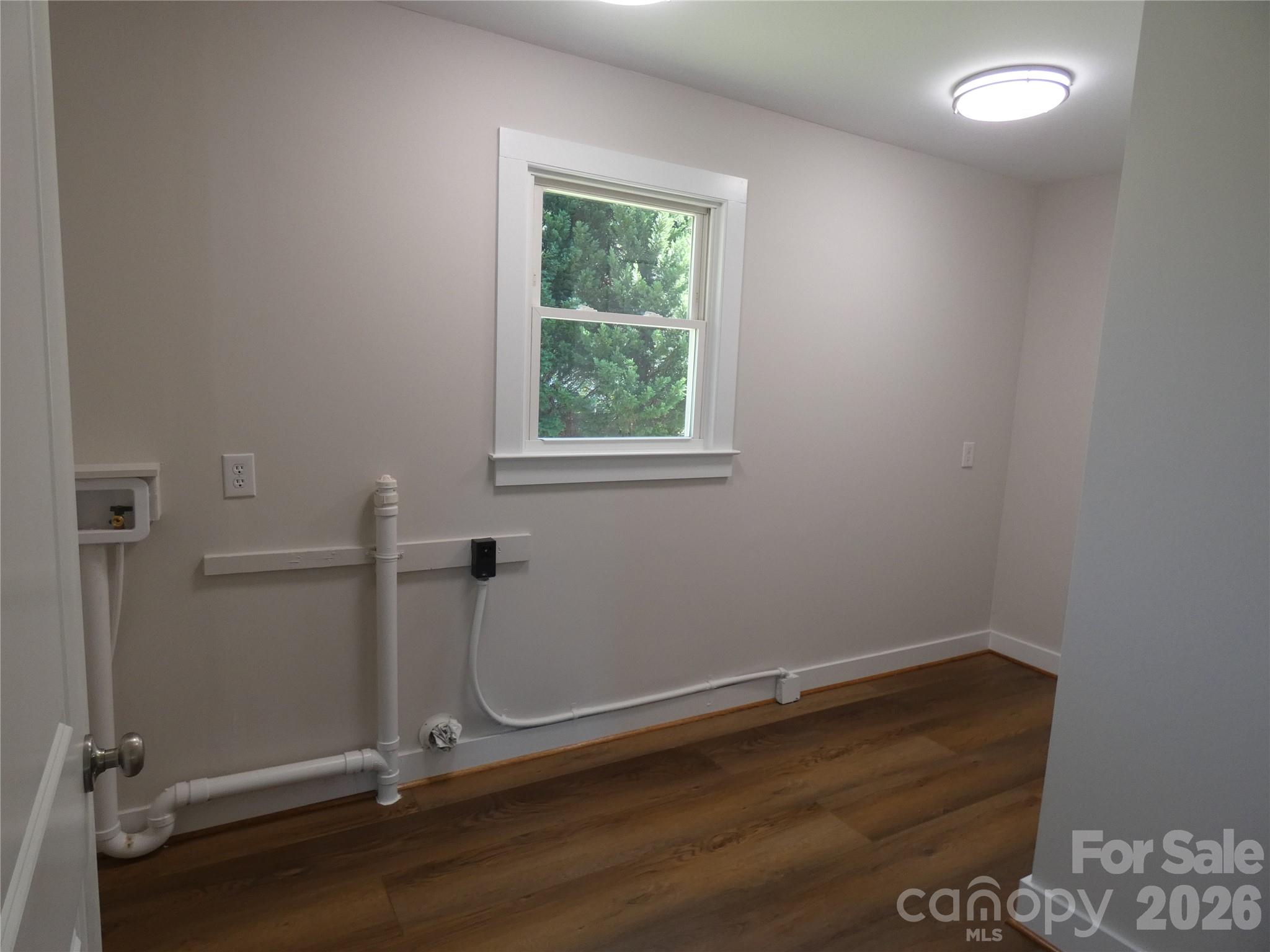 Laundry Room - 201 D Street, Statesville