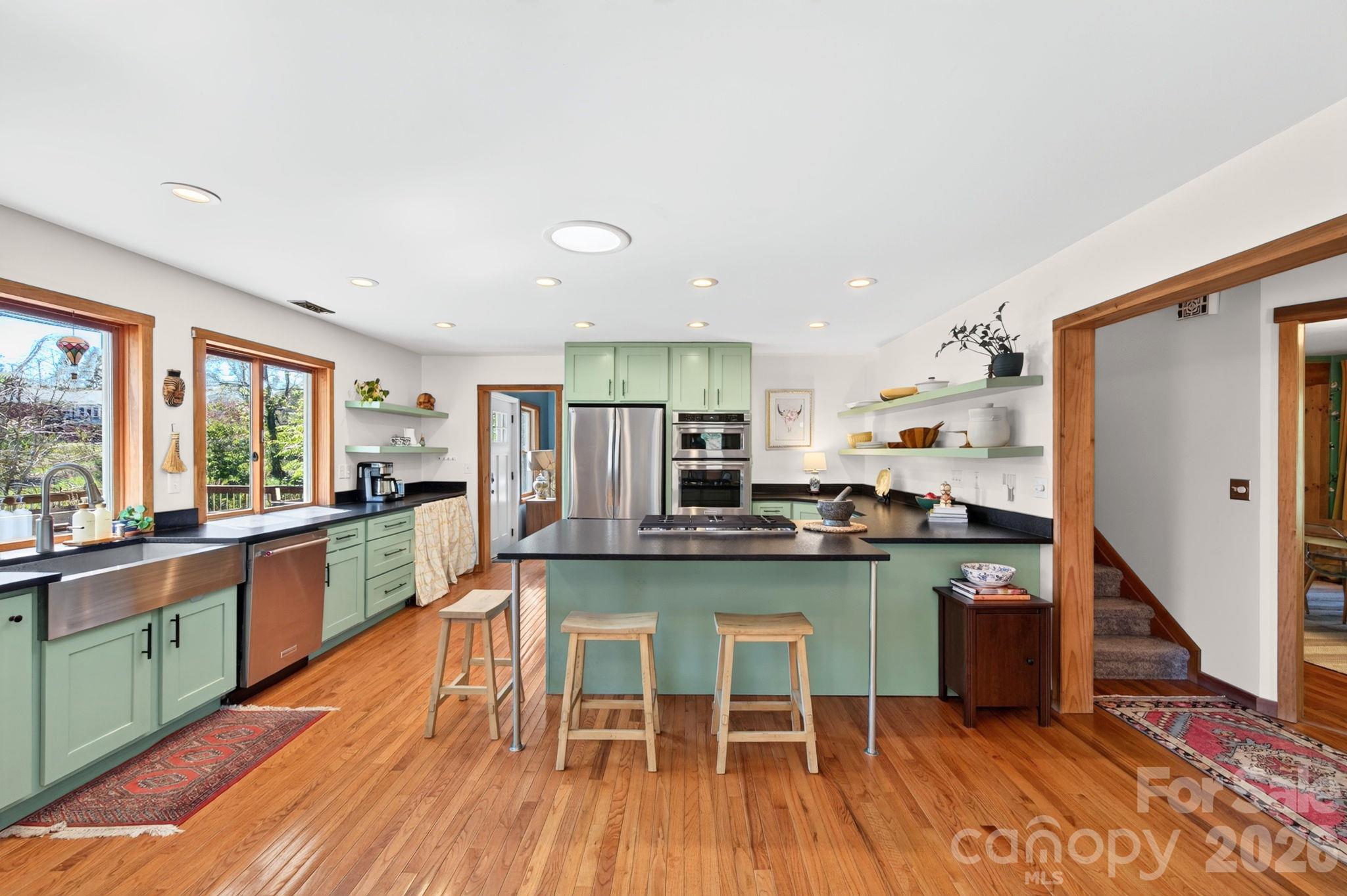 Perfect for Your Home Chef - 414 Old Haw Creek Road, Asheville