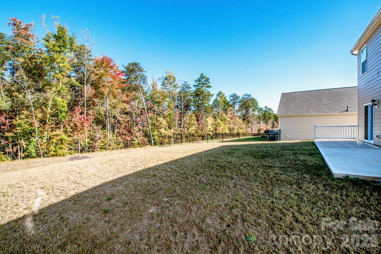 Single Family Residence at 173 Calvin Creek Drive, Troutman, photo 25 of 30