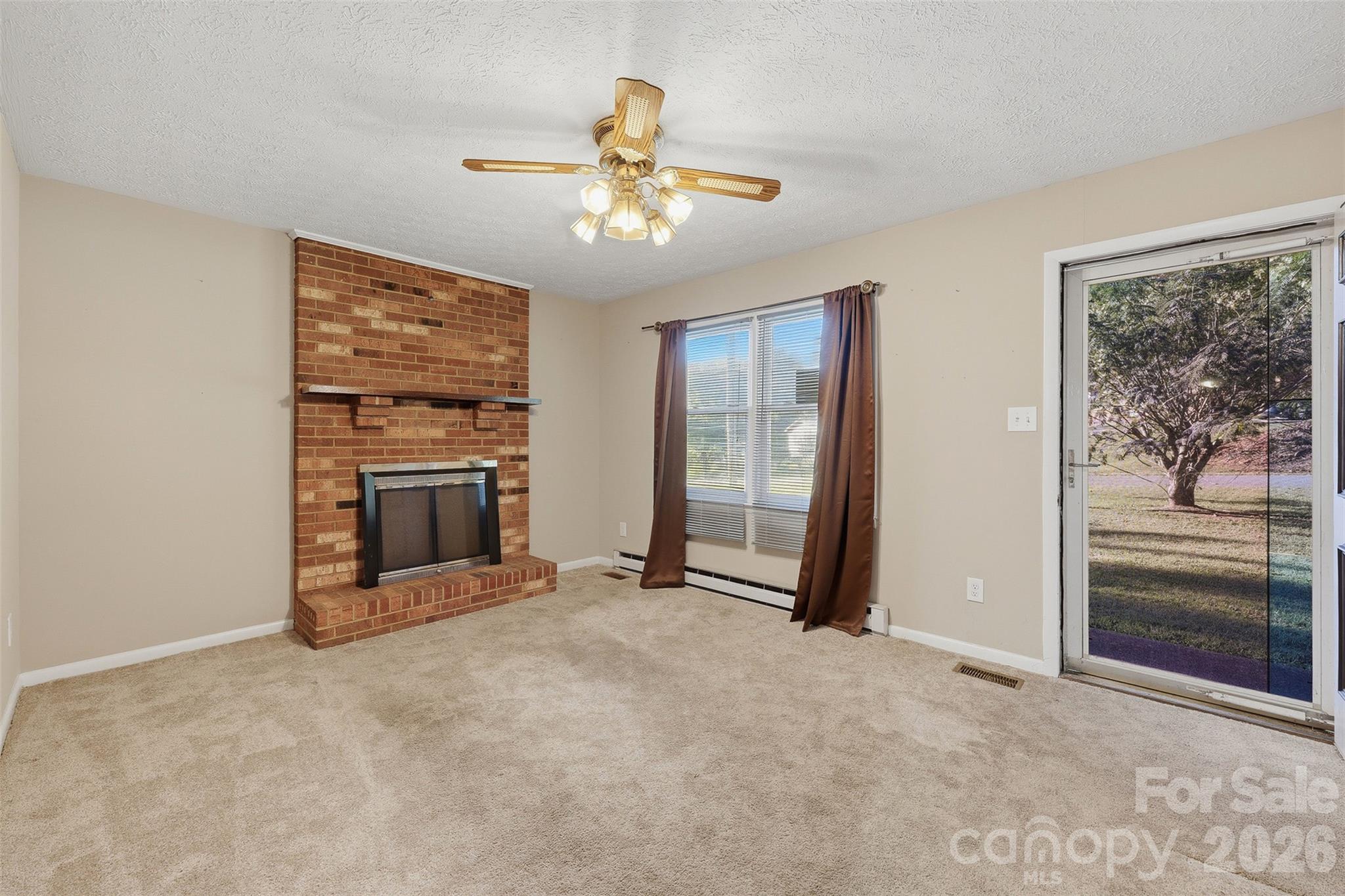 Single Family Residence at 2735 Tablerock Road, Lenoir, photo 21 of 38
