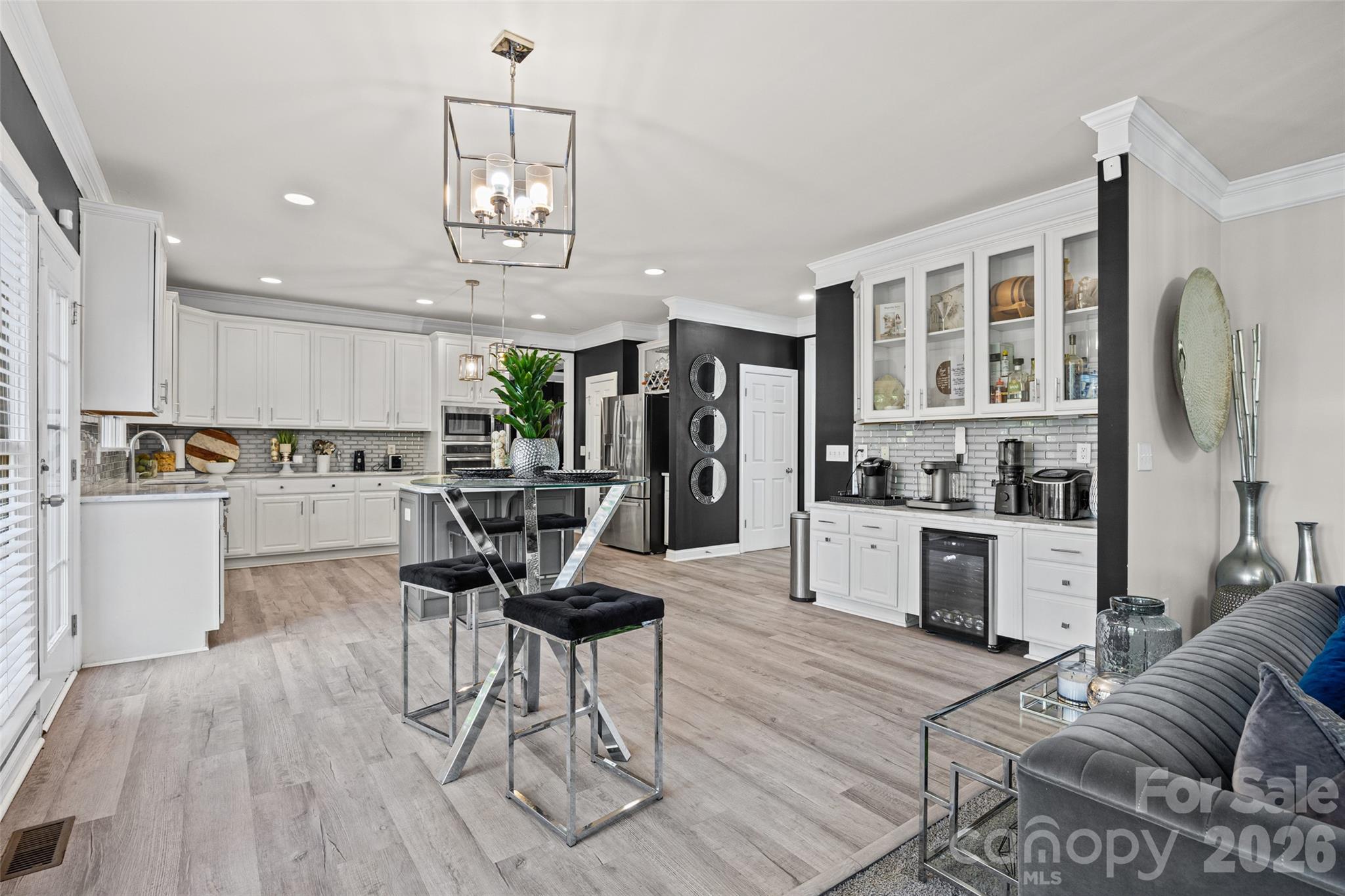 Single Family Residence at 13927 Shanghai Links Place, Charlotte, photo 9 of 37