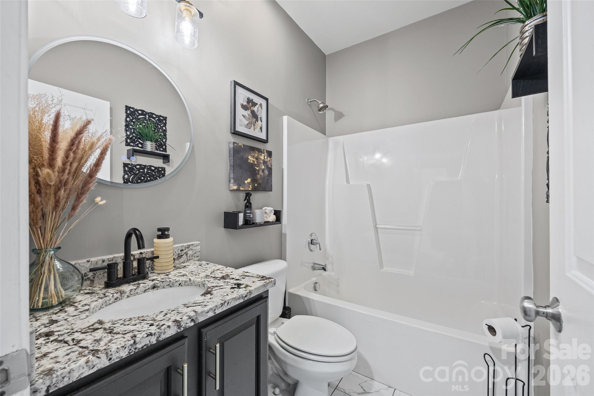 Single Family Residence at 13927 Shanghai Links Place, Charlotte, photo 12 of 37