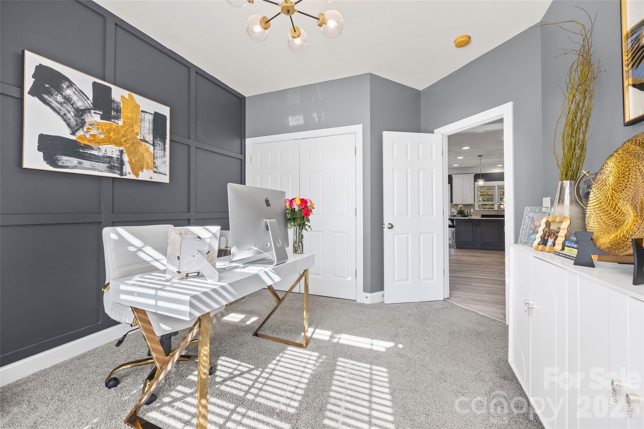 Single Family Residence at 13927 Shanghai Links Place, Charlotte, photo 14 of 37