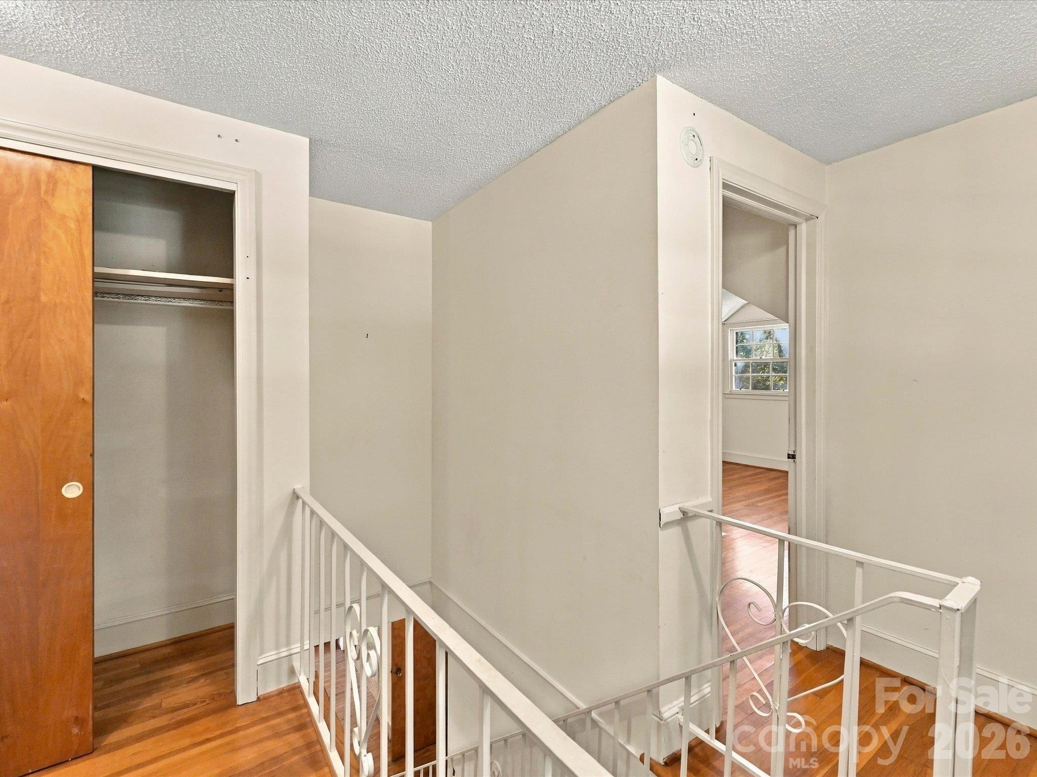 Upstairs Landing - 1806 Lakeview Drive, Pineville