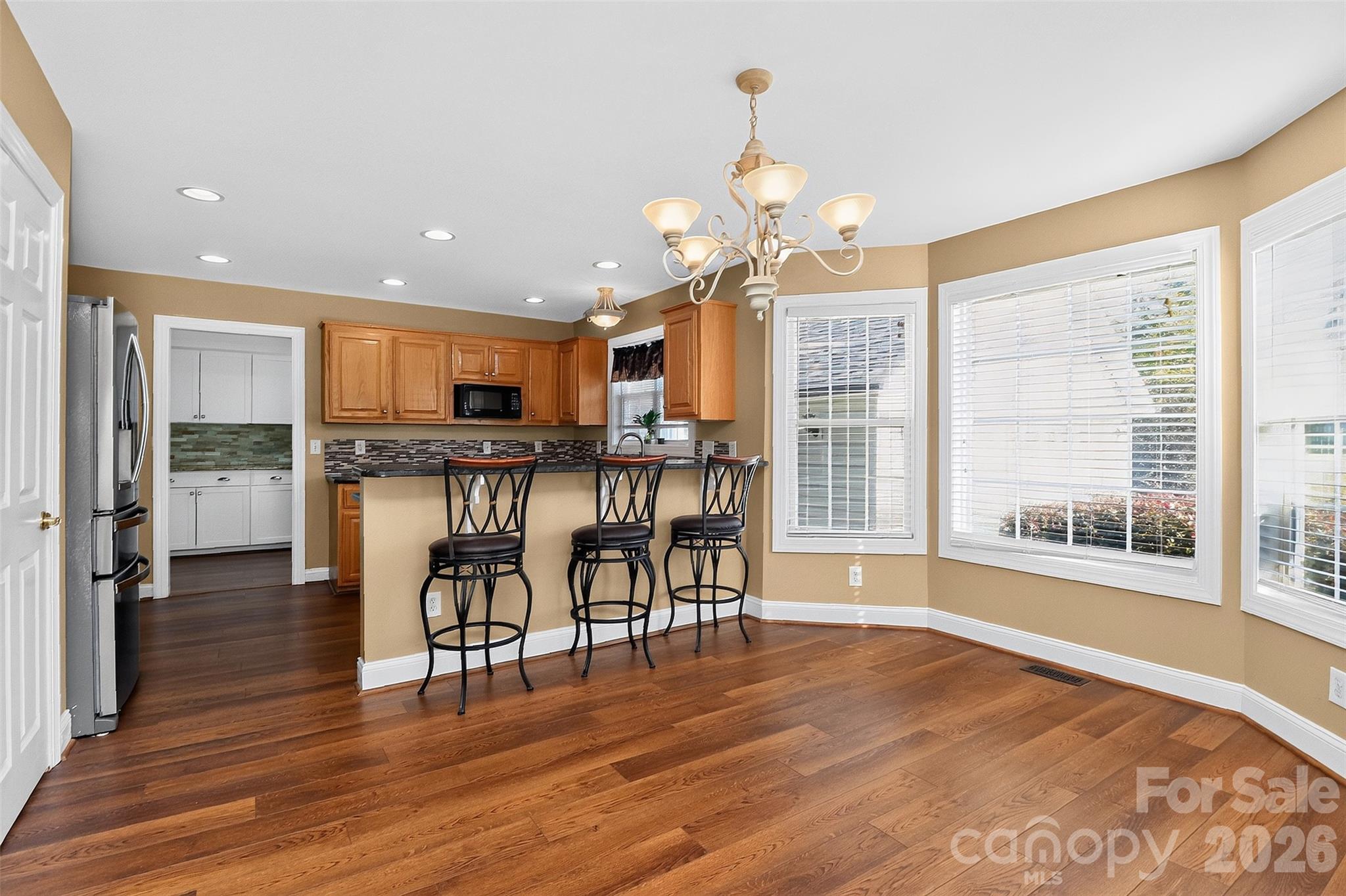 Single Family Residence at 313 Sweetbay Lane, York, photo 8 of 48
