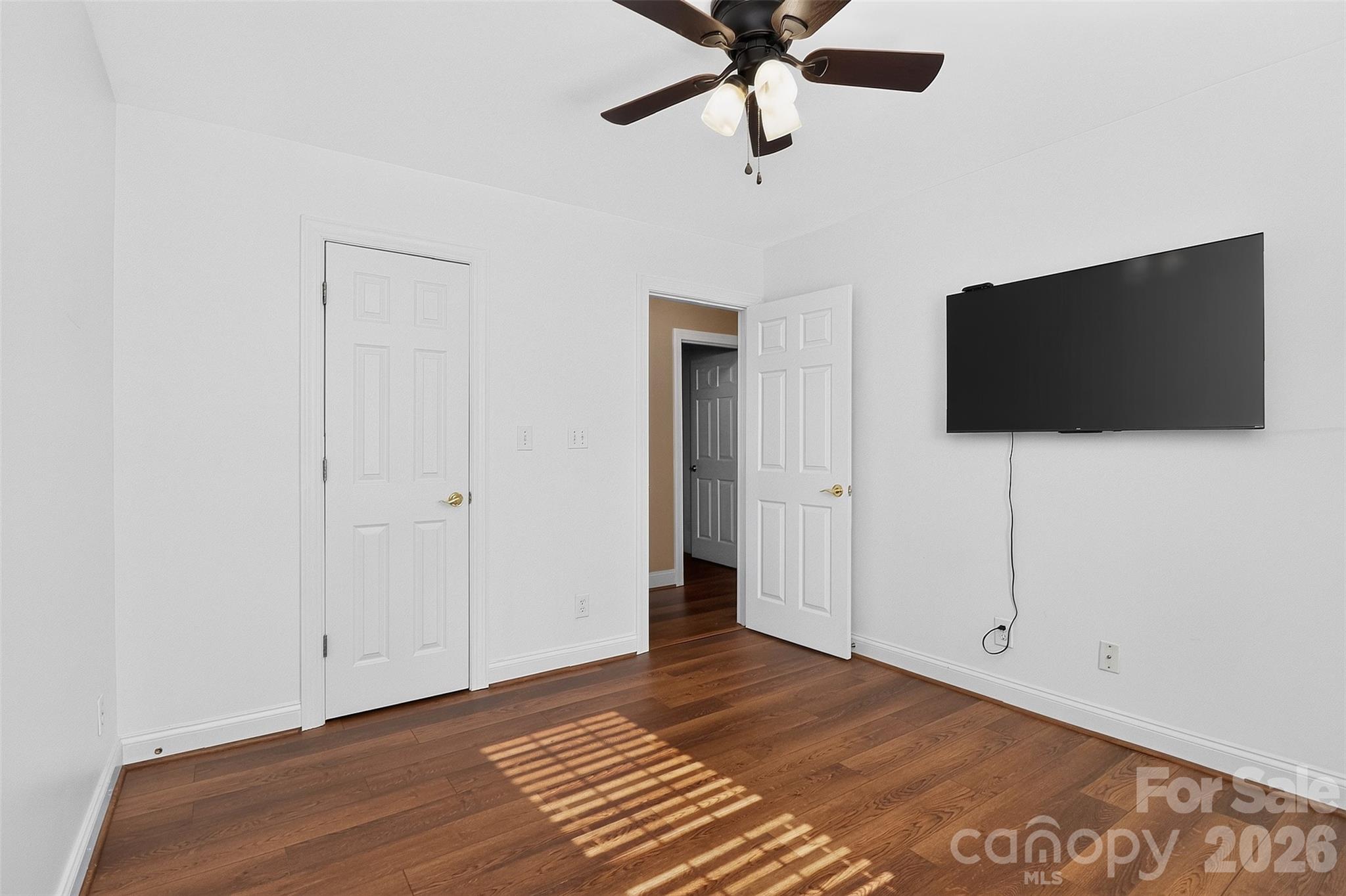 Single Family Residence at 313 Sweetbay Lane, York, photo 23 of 48
