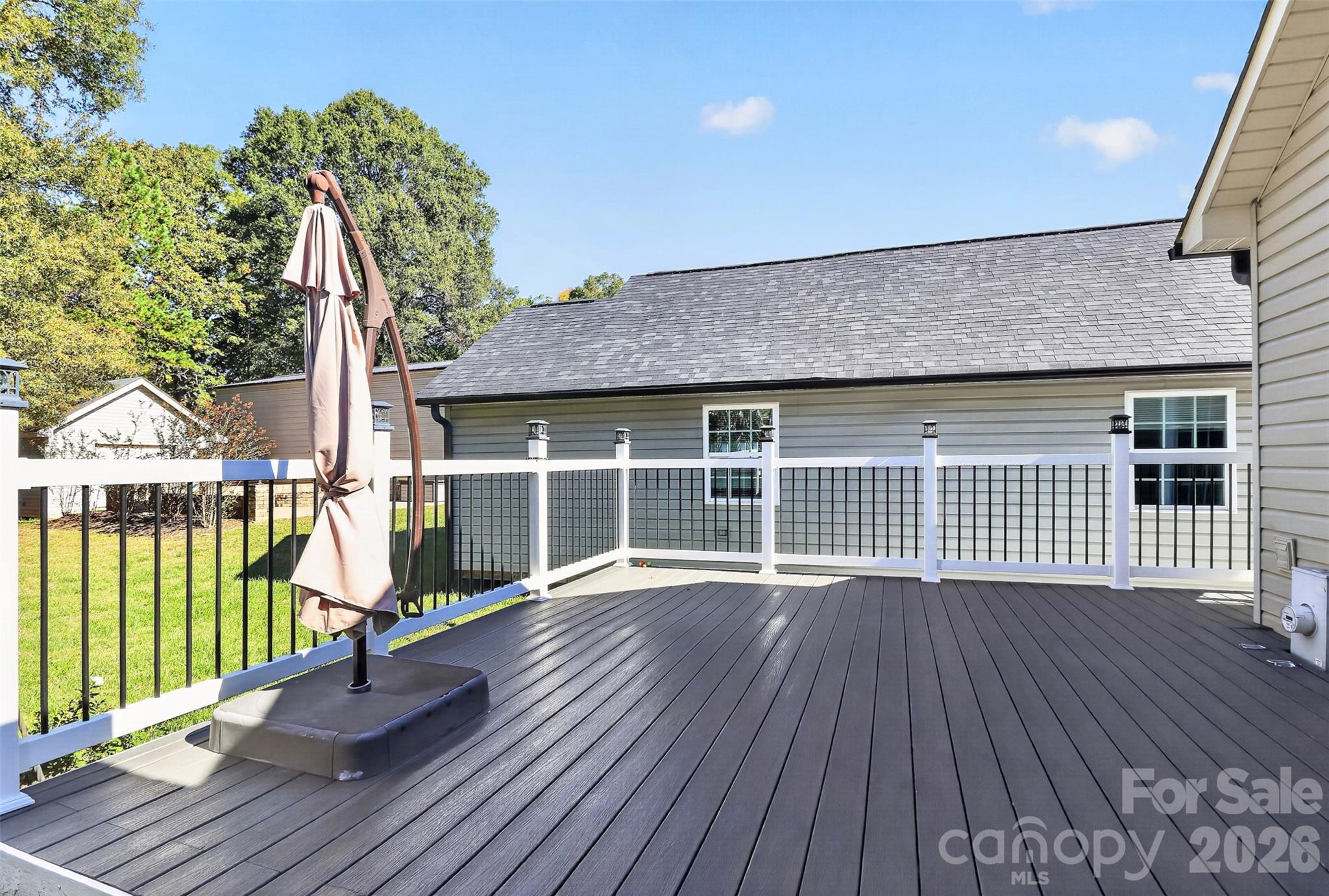 Single Family Residence at 313 Sweetbay Lane, York, photo 39 of 48